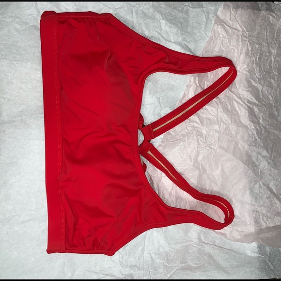 Red bikini top - Picture 2 of 4